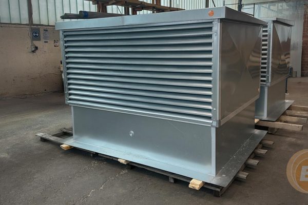 Dachsockel mit Wetterschutzgitter – passgenau gefertigt in fünf Tagen